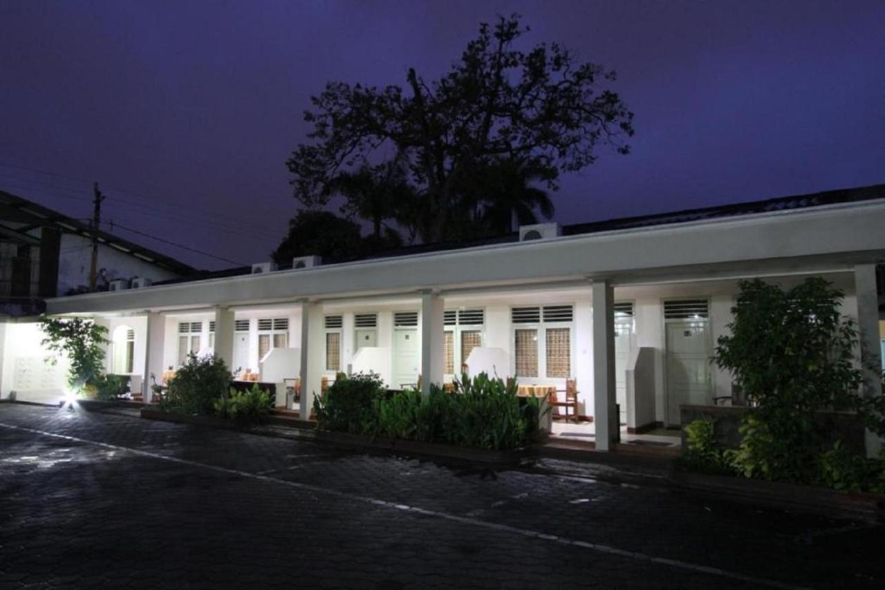 Hotel Besar Purwokerto Luaran gambar