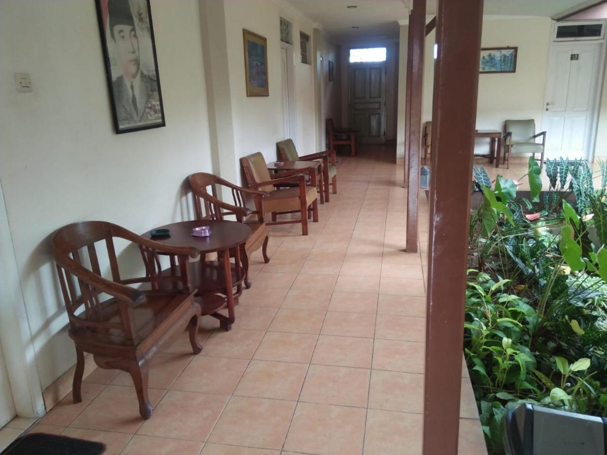 Hotel Besar Purwokerto Luaran gambar
