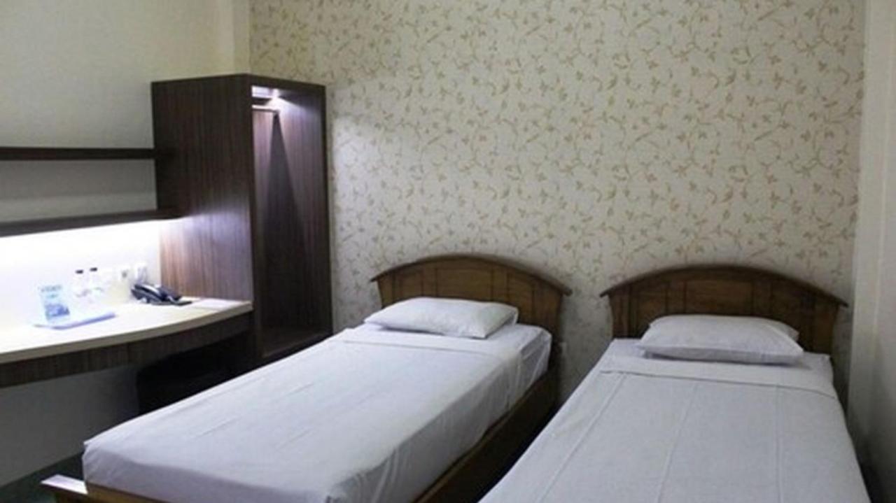 Hotel Besar Purwokerto Luaran gambar