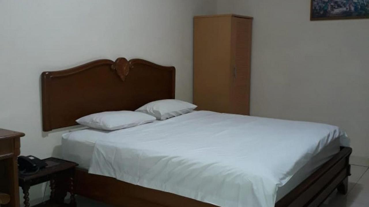 Hotel Besar Purwokerto Luaran gambar