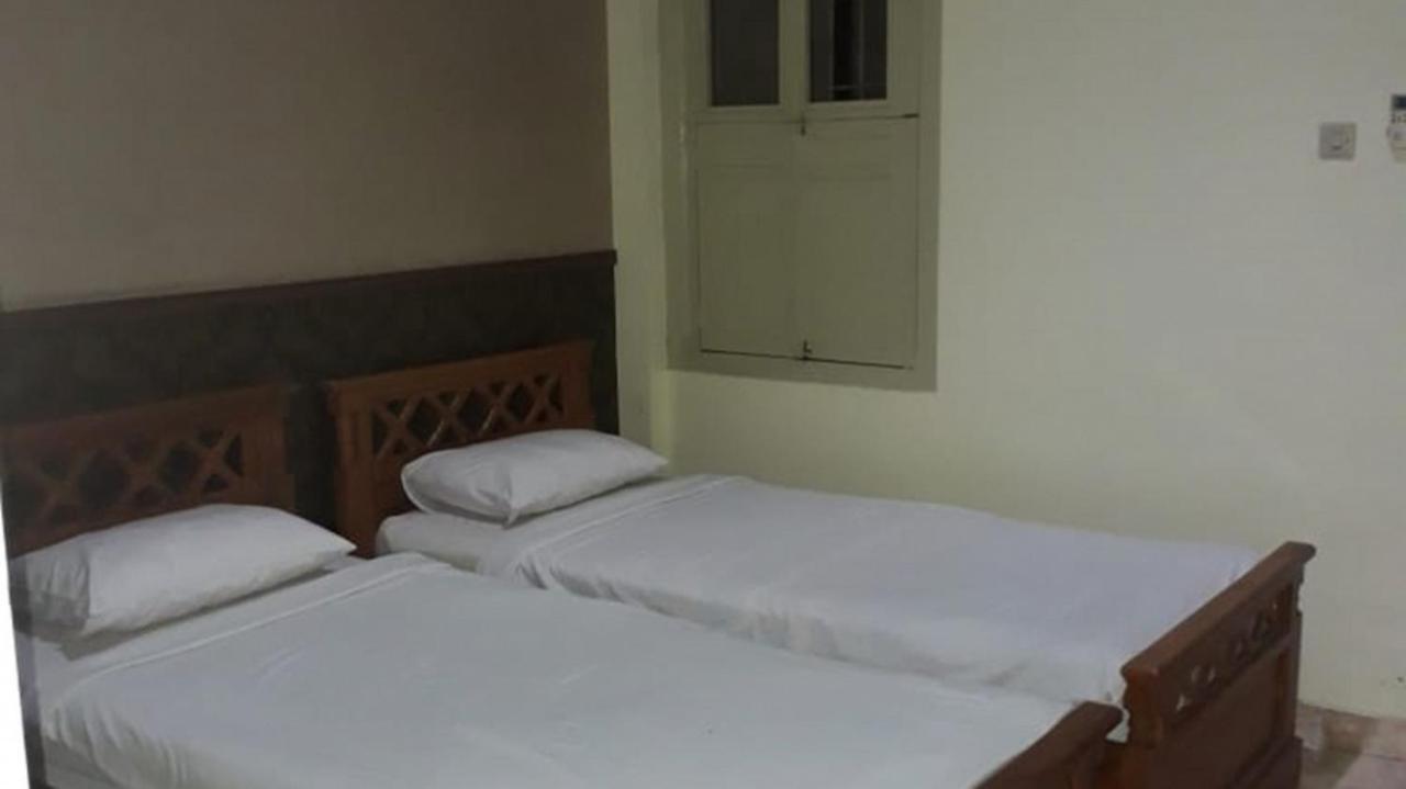 Hotel Besar Purwokerto Luaran gambar