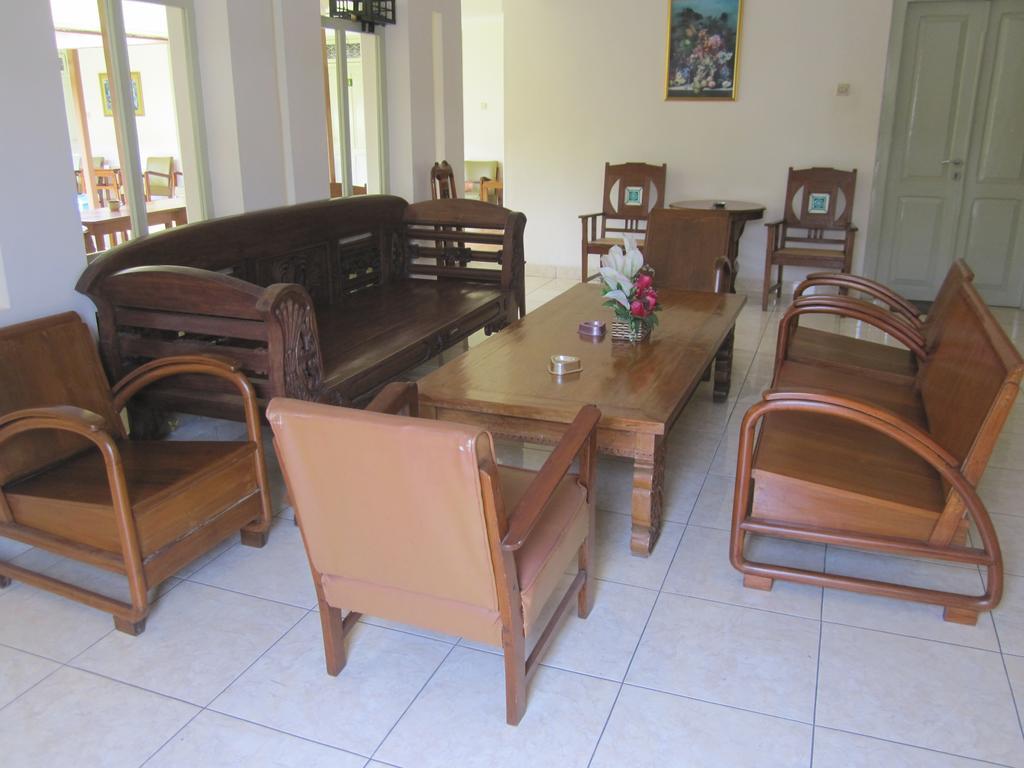 Hotel Besar Purwokerto Luaran gambar