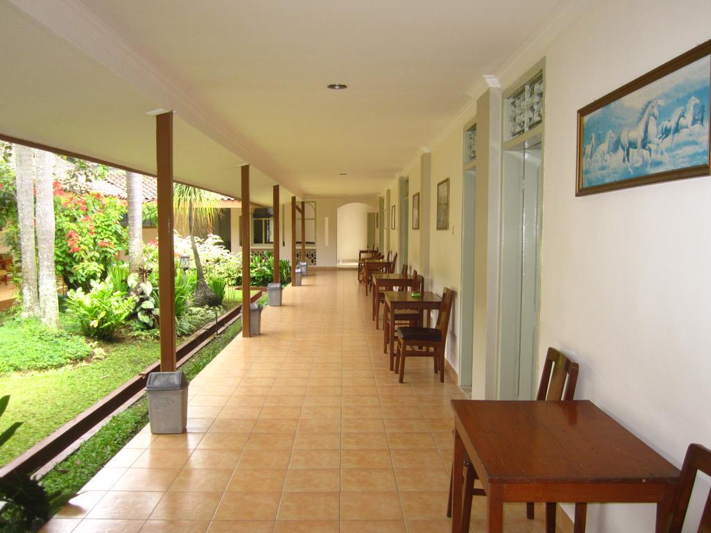 Hotel Besar Purwokerto Luaran gambar