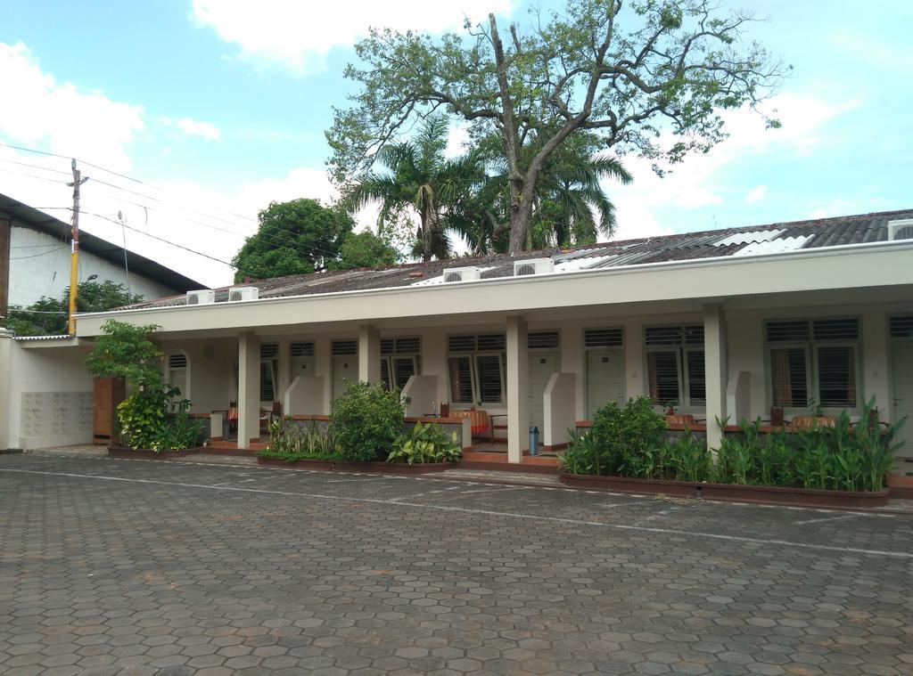 Hotel Besar Purwokerto Luaran gambar